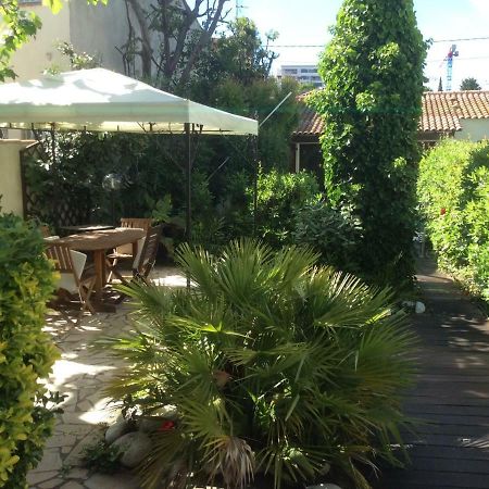 La Palmeraie Marseille Exterior photo